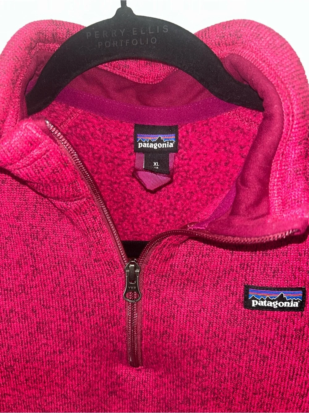 Patagonia youth Raspberry Half-Zip  Sweater